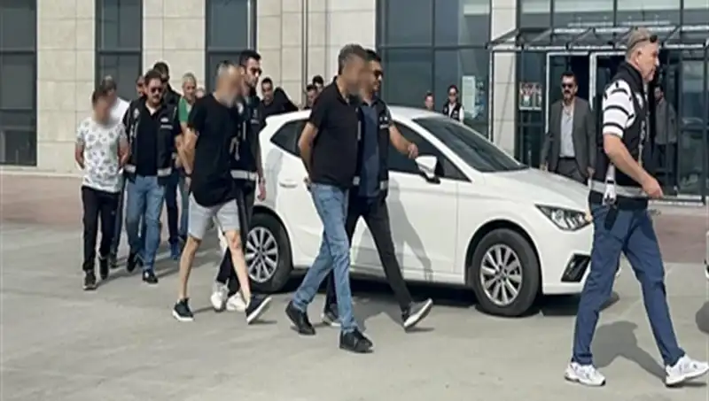 36 Bin Kişiyi Dolandıran Turizm Firması Skandalı Ortaya Çıktı
