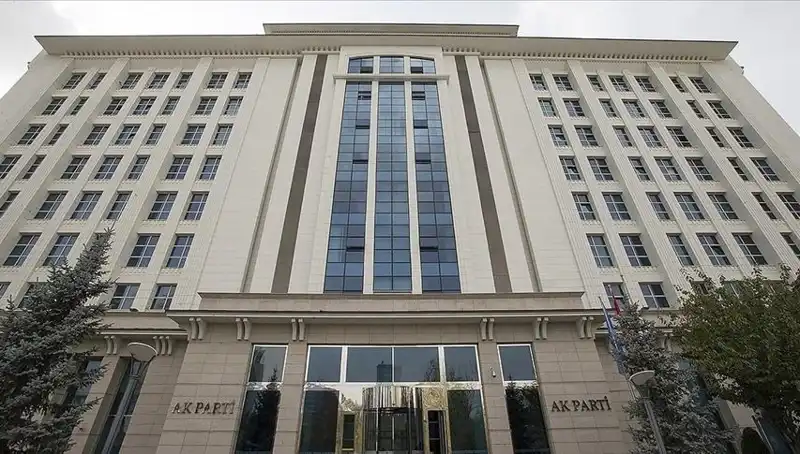 AK Parti'den Yeni Anayasa Komisyonu İlk Toplantısını Yapıyor