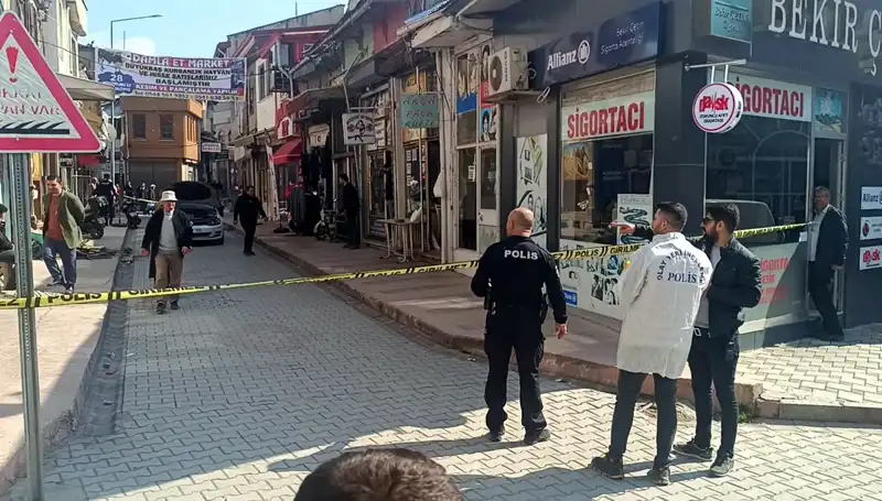 El Şakasıyla Başlayan Kavga Pompalı Tüfekle Cannibal Tacizi ile Büyüdü: 6 Yaralı!