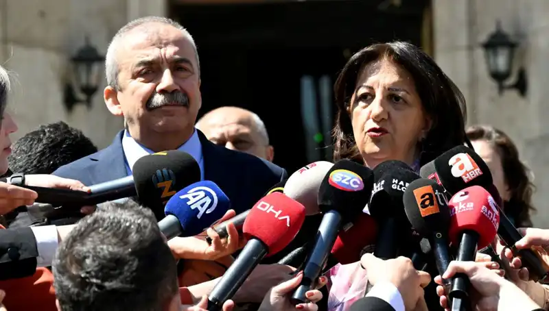 Sırrı Süreyya Önder Kimdir? Hastalığı Nedir ve Sağlık Durumu Hakkında Tüm Detaylar