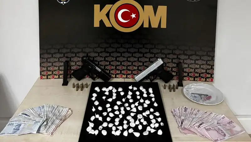 Çeşme'de Evine Silahlı Saldırıya Uğrayan Kişi İçin Soruşturma Başlatıldı