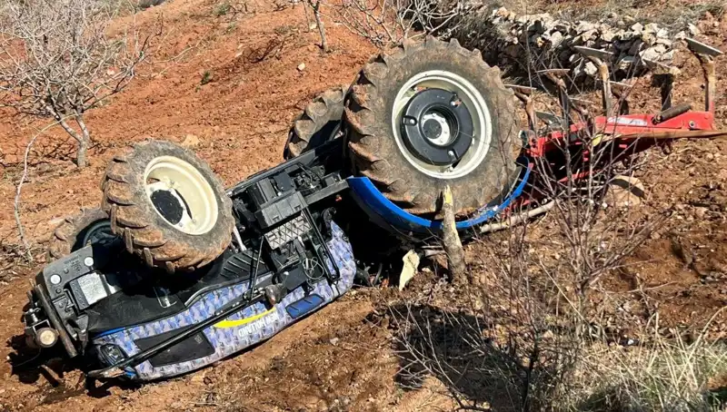 Siirt’te Trajik Kaza: Devri Sırasında Traktör Sürücüsü Hayatını Kaybetti